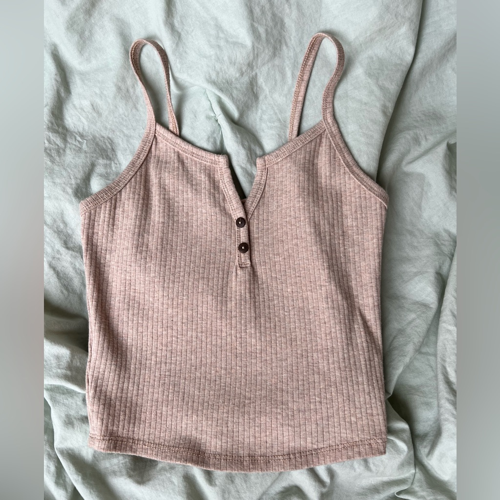 Button Tank